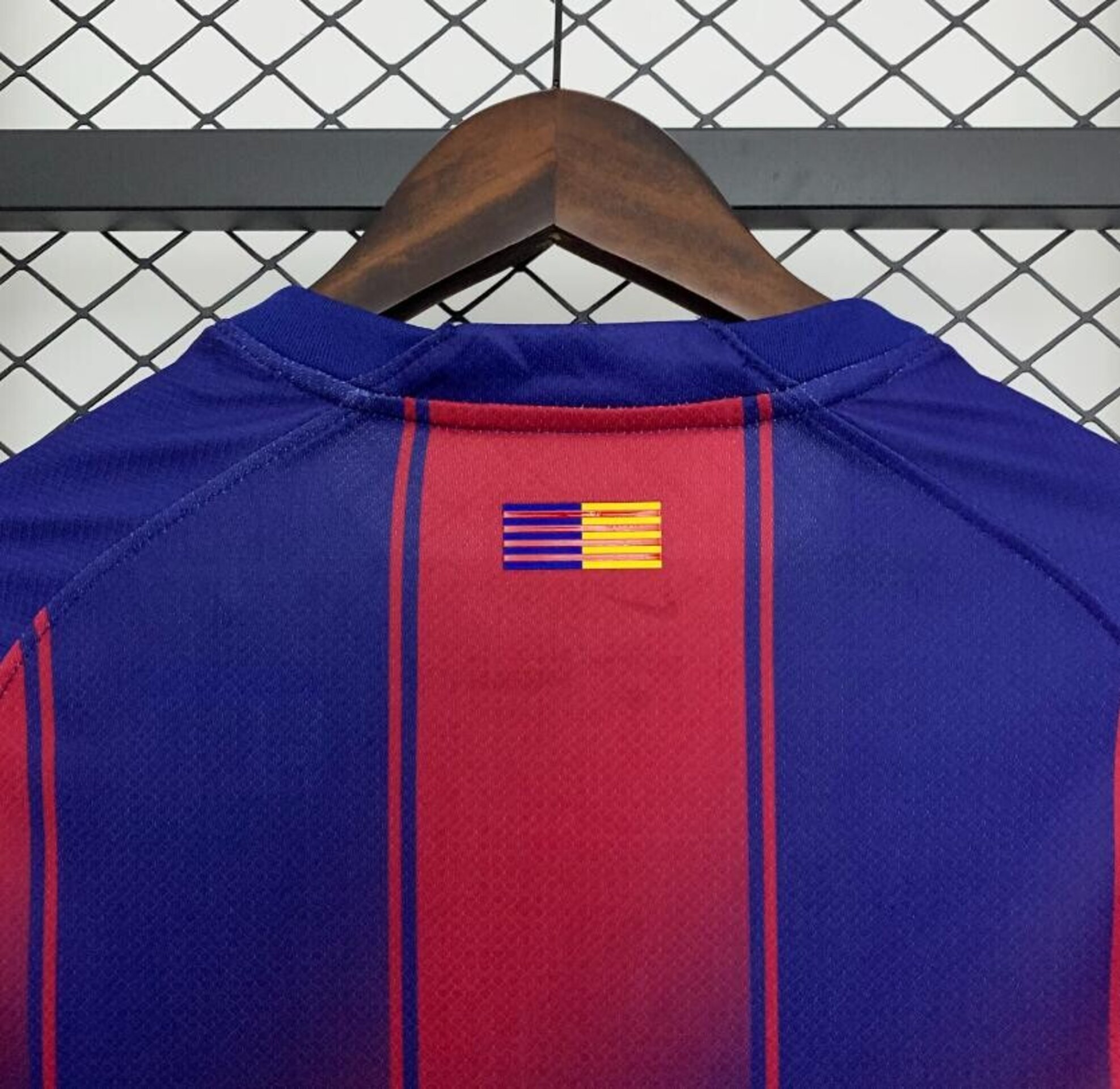 Barcelona 25/26 - Local - 3