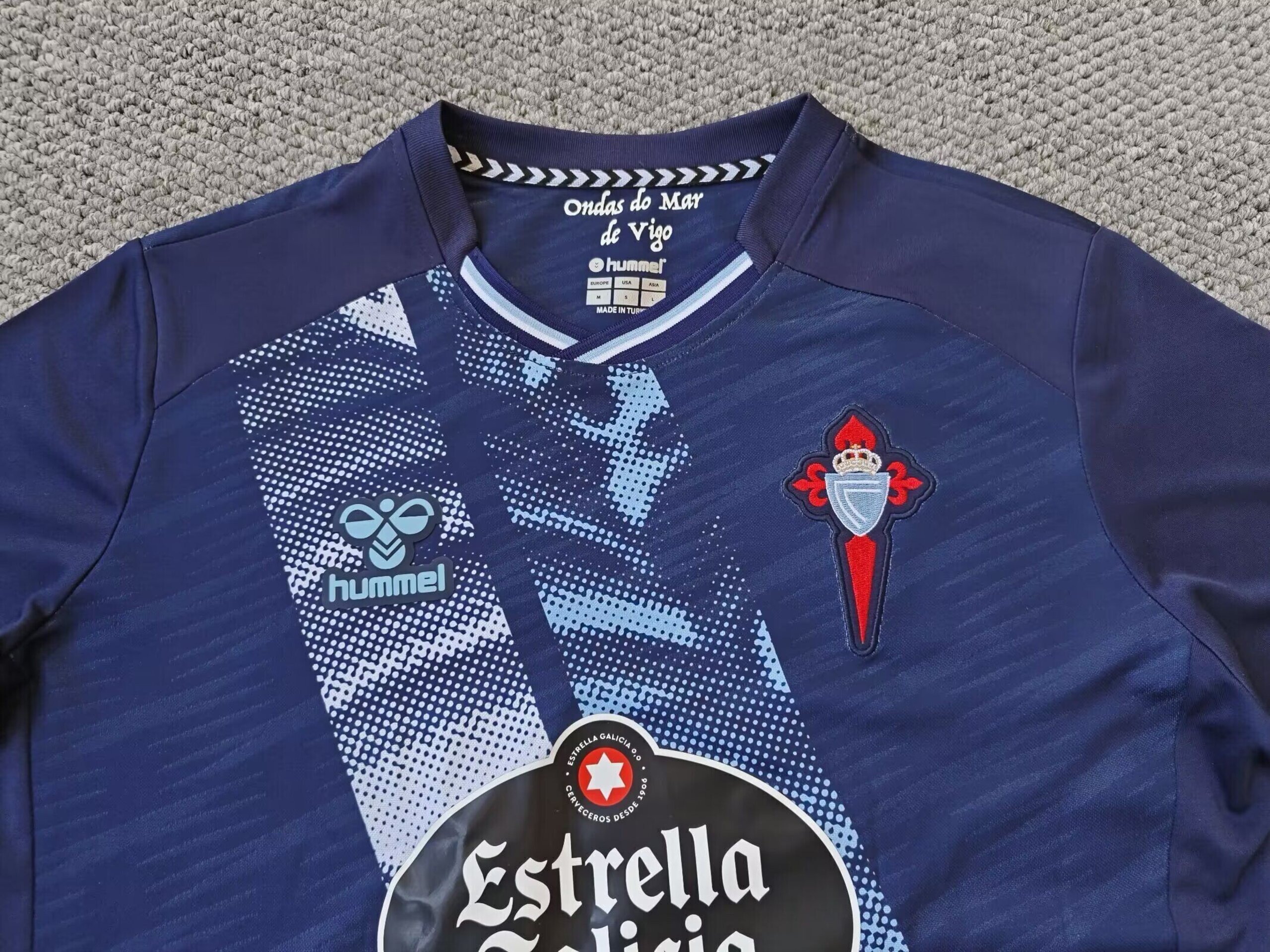 Celta de Vigo 25/26 – Visitante - 3
