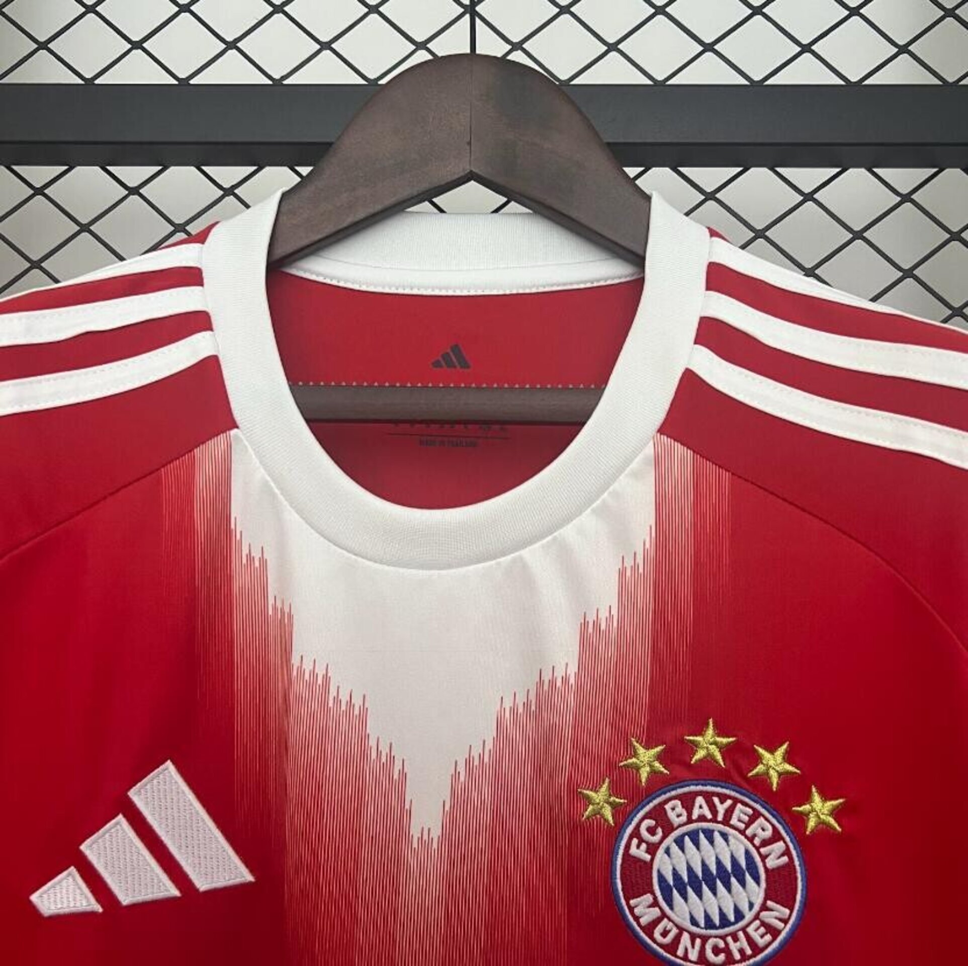 Bayern De Múnich 25/26 - Local - 4