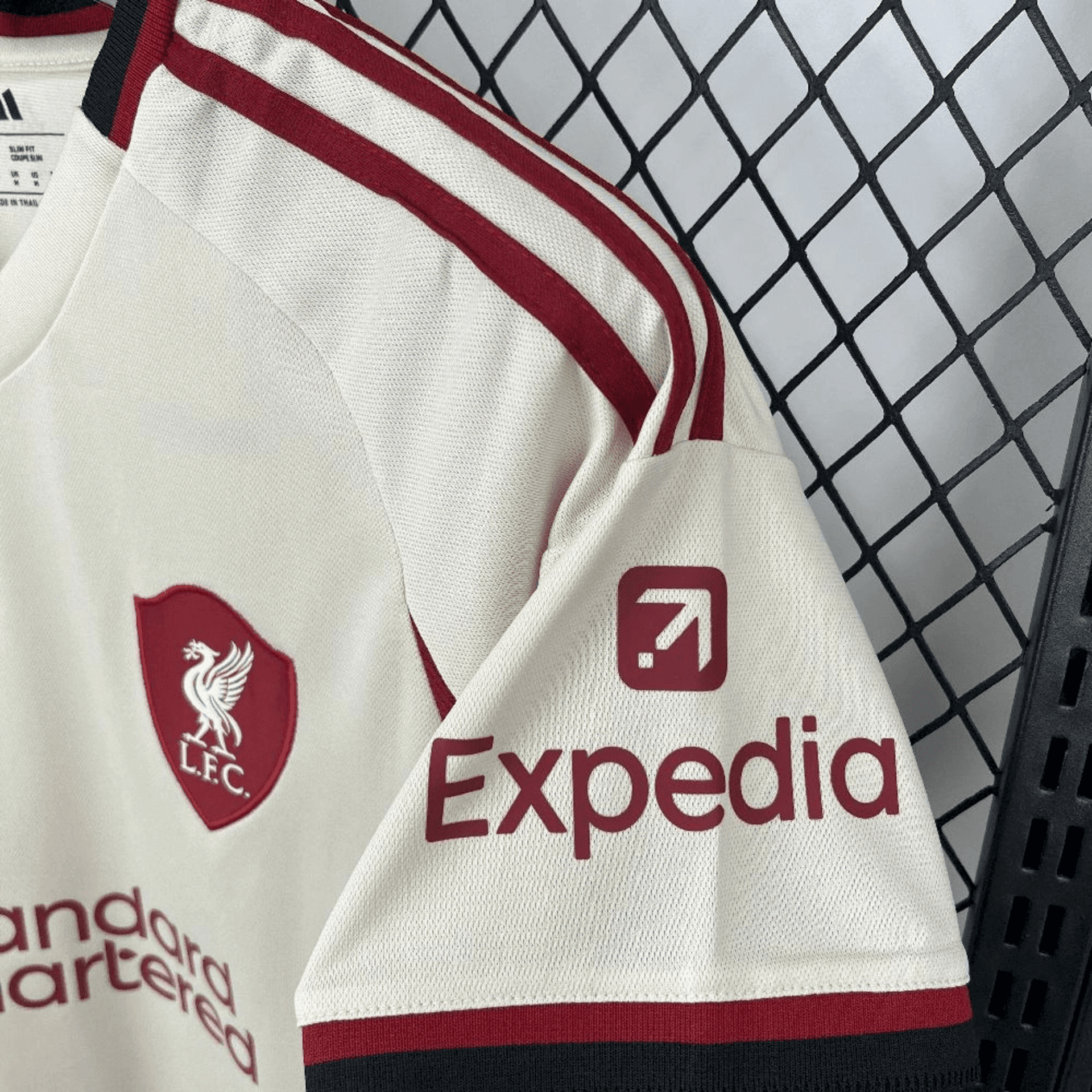 Liverpool 25/26 – Visitante - 4