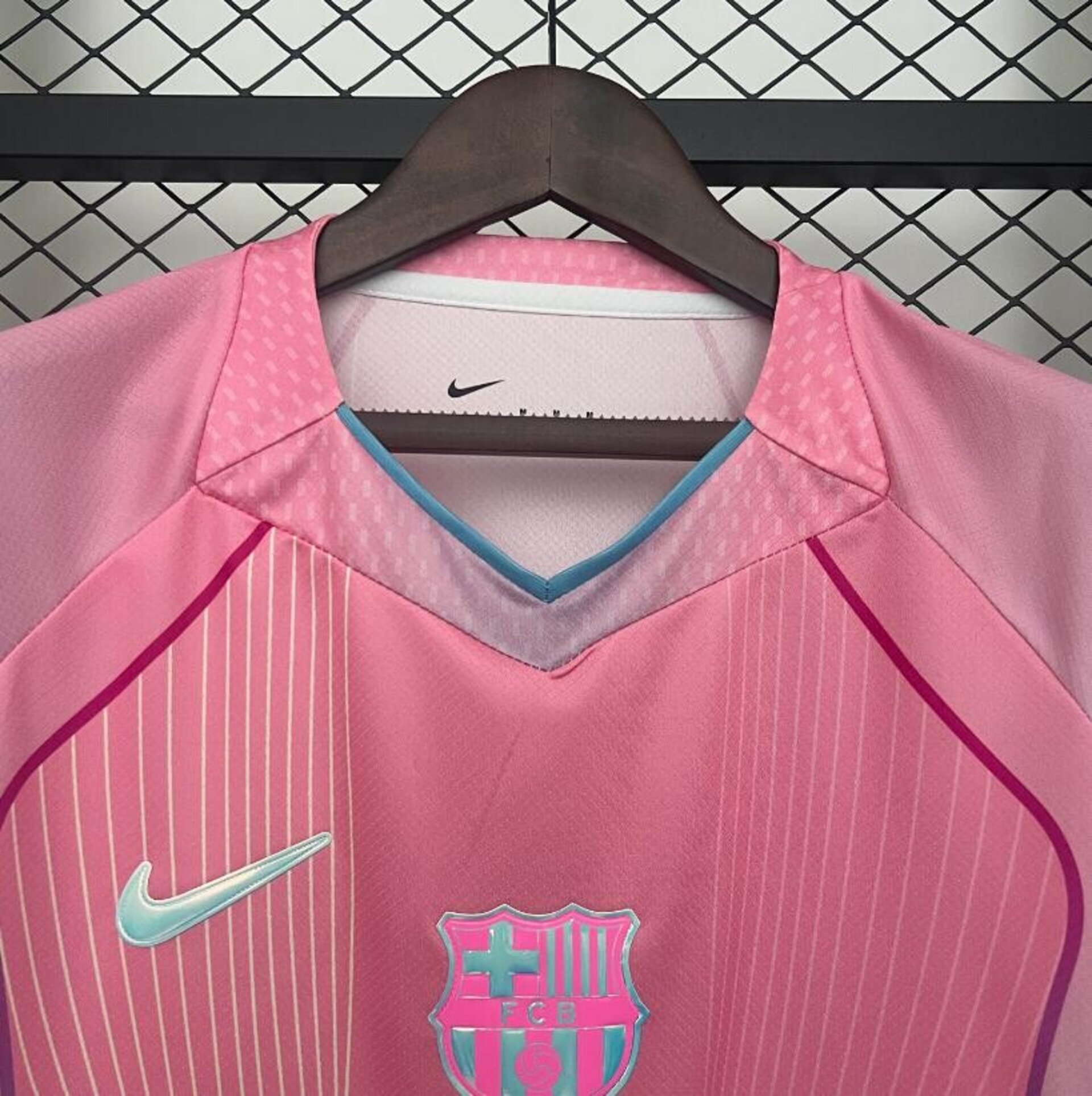 Barcelona 25/26 - Edición Especial Rosa/Azul - 3